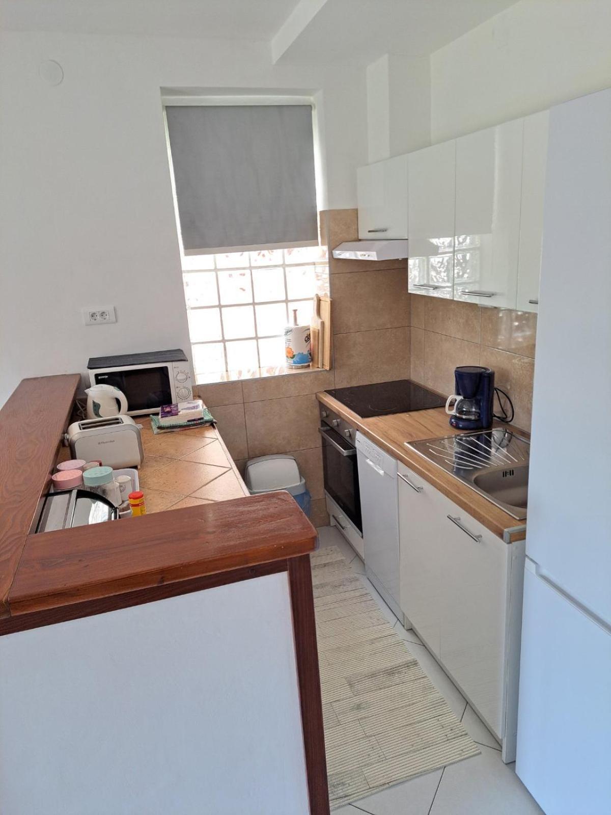 Apartments Finera Помер Екстериор снимка